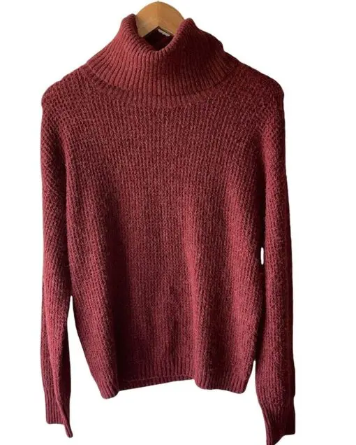 ABOUND Size M Rust Red Turtle Neck Soft Fuzzy Stretchy Sweater M