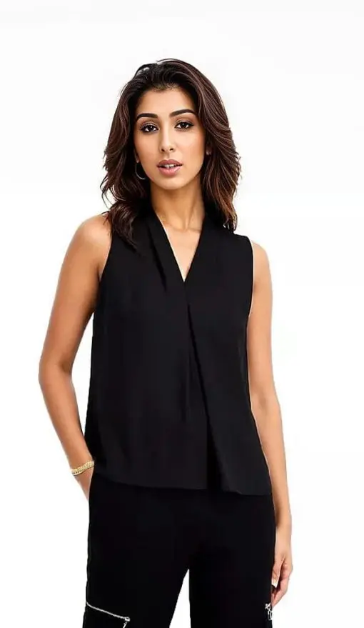 Bar Iii Women's Sleeveless Pleat V-Neck Top - Black XXS