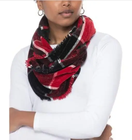 CHARTER CLUB Womens Red Chenille Fringed Infinity Scarf one size