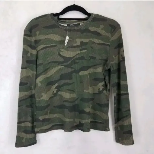 NEW RDI Size M Waffle Knit Top Long Sleeve T-shirt in Camo Green XL