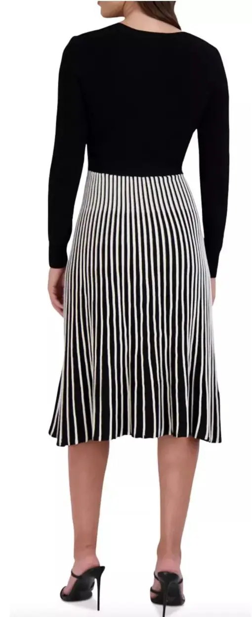 Robbie Bee Two-Tone Belted Sweater Dress Black/White XL - Image 3