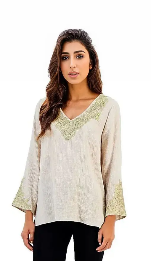 Women's Embroidered V-Neck  Sleeve Top, M