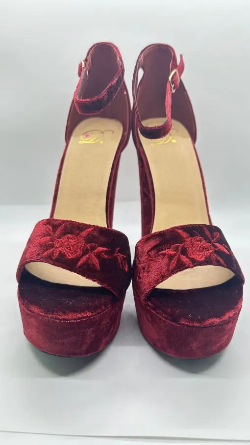 Luxurious maroon velvet heels - My delicious shoes - size 9 - Image 2