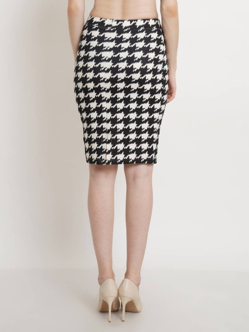 Kasper Plus Size Houndstooth Jacquard Slim Skirt 20 - Image 2