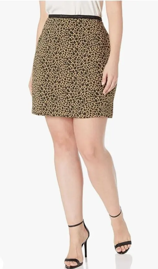 City Chic Women's Apparel Women's Plus Size Printed Mini Skirt L/20