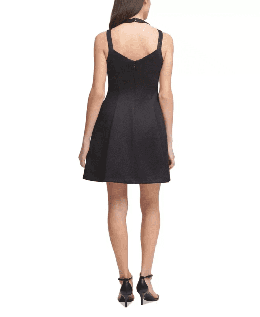 GUESS Womens Sleeveless Embossed Sc Black 6 - Image 2