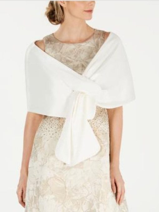 Calvin Klein Pull-Through Shawl - Eggshell L