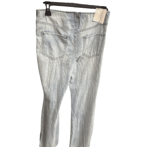 TINSELTOWN Light Wash Flare Jeans - Size S - Women's Denim - Image 2