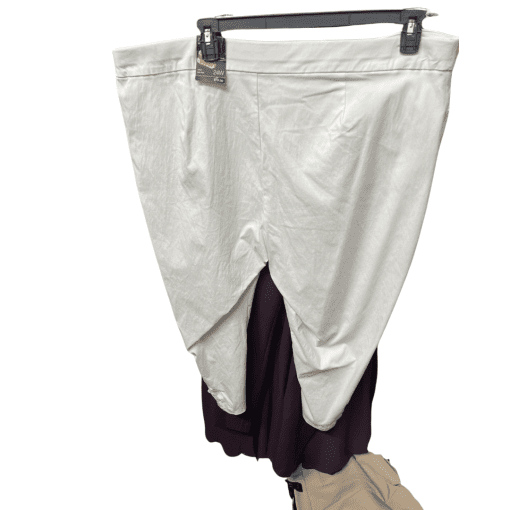 INC White Plus Size Capri Pants 24W - Women's Bottoms - Image 2