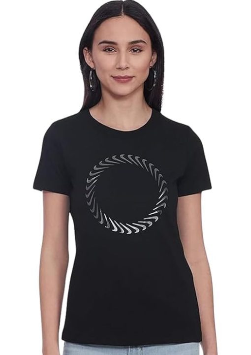 Nike Women's Black Graphic Tee Shirt - Plus Size Clothing