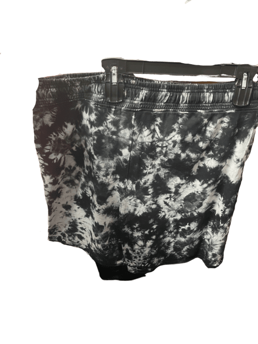 DKNY Tie Dye Shorts Black/White Size 2X - Women's Activewear - Image 2