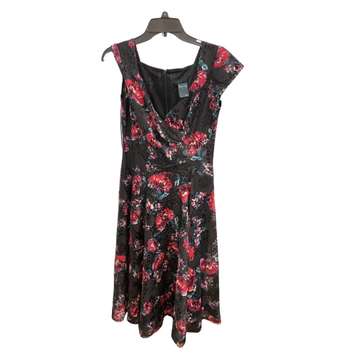 Gabby Skye Black Floral Lace Dress - Size M - Cocktail Dress - Image 2