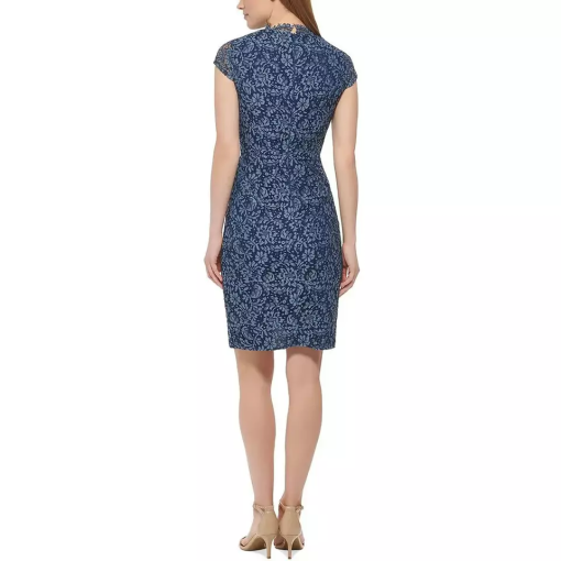 Vince Camuto Petite Bodycon Lace Dress Size 4P - Image 2