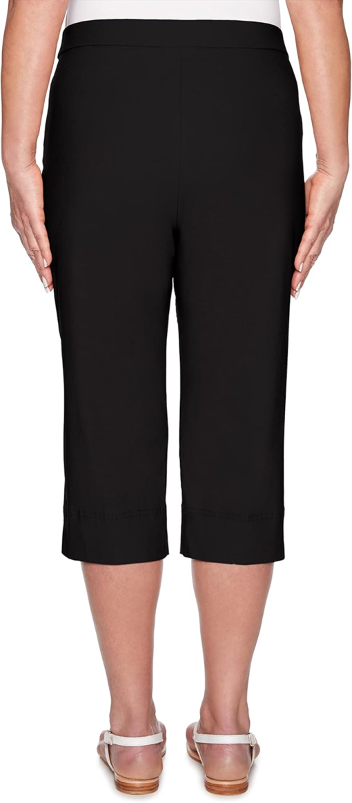 Alfred Dunner Black Capri Pants Size 16 - Women's Clam Diggers - Image 2