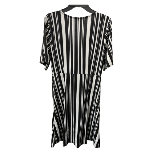 NY Collection Black & White Striped Midi Dress - Size M - Women's Dresses - Image 2