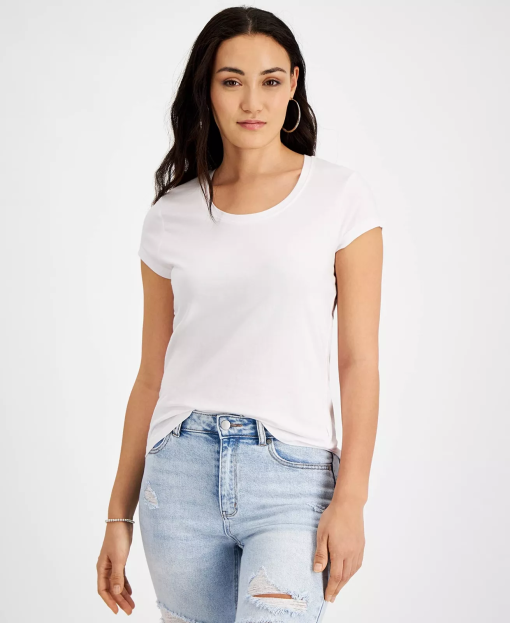 Harlow & Rose White Petite Scoop Neck Tee - Women's T-Shirt