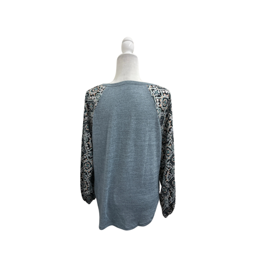 SHEIN Women's Blue V-Neck Top with Printed Sleeves - Size L